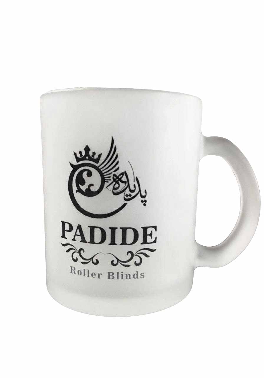 لیوان شفاف یخی