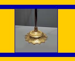 پایه خورشیدی طلایی