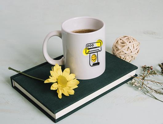 لیوان تبلیغاتی یا تراکت؟ کدام اثر گذارتر است؟